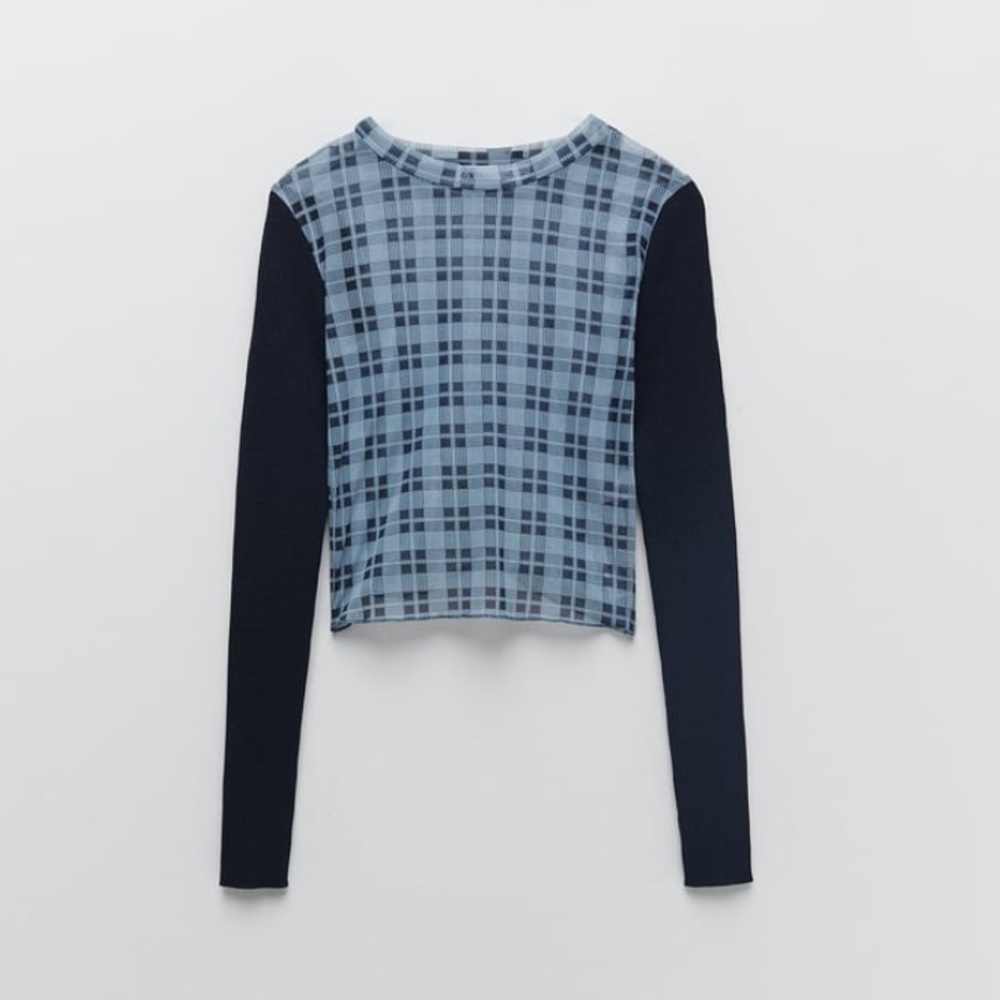 Zara Contrast Knit Navy Sweater